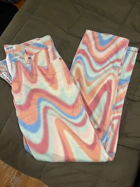 Wrangler Pastel Wave Jeans - Peach, Blue, Mint
